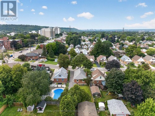 245 Glenholme Avenue, Hamilton, ON 