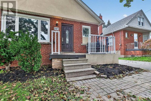 245 Glenholme Avenue, Hamilton, ON 
