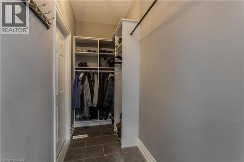 24 Newcastle Court, Hamilton, ON 