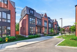 59 ALTON CRESCENT Vaughan, ON L4J 4R3