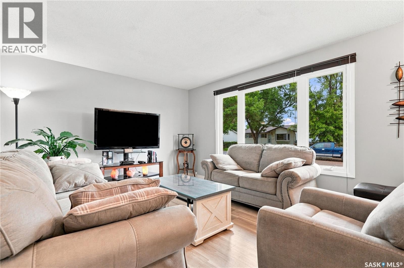 226 Dickey Crescent, Saskatoon, SK