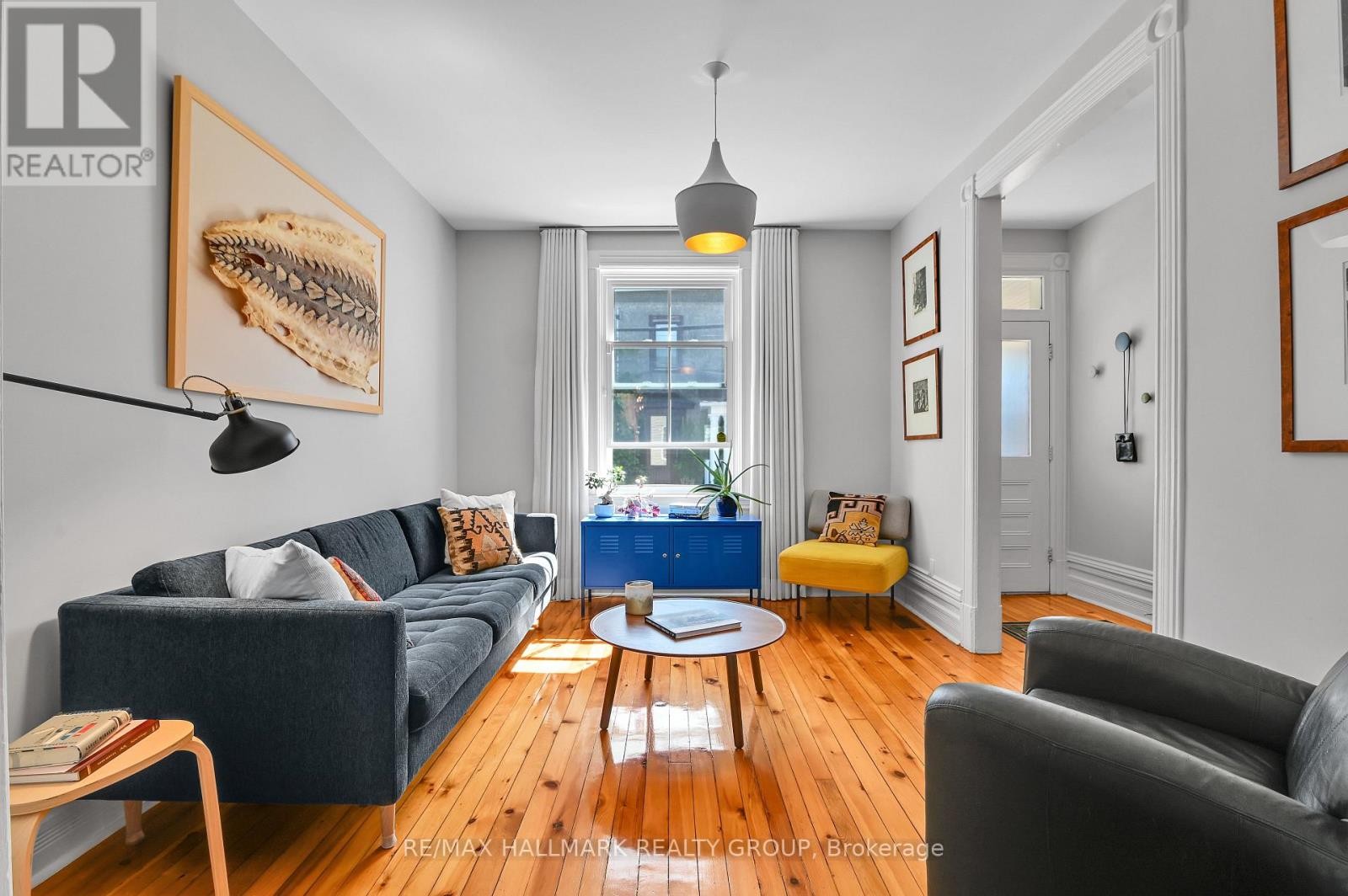 Main floor - Living Room - 142 River Lane, Ottawa, ON