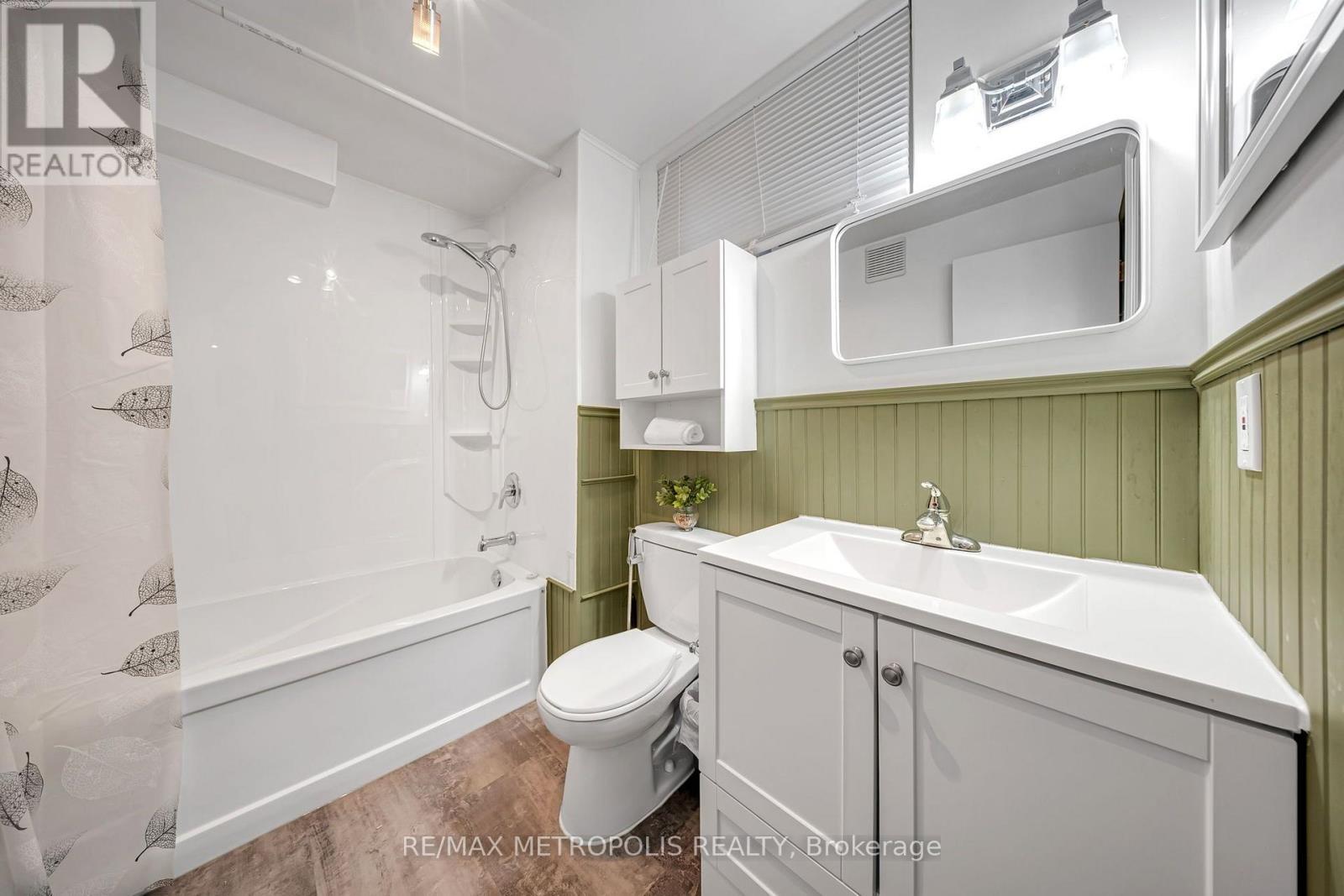 598 Black Oak Crescent, Waterloo, ON