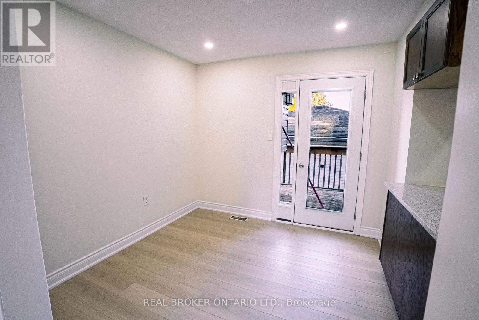 5 Nathaniel Crescent, Kitchener, ON