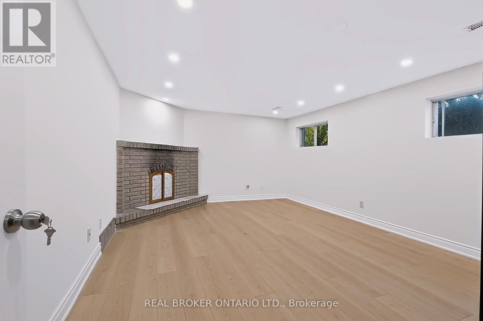 5 Nathaniel Crescent, Kitchener, ON