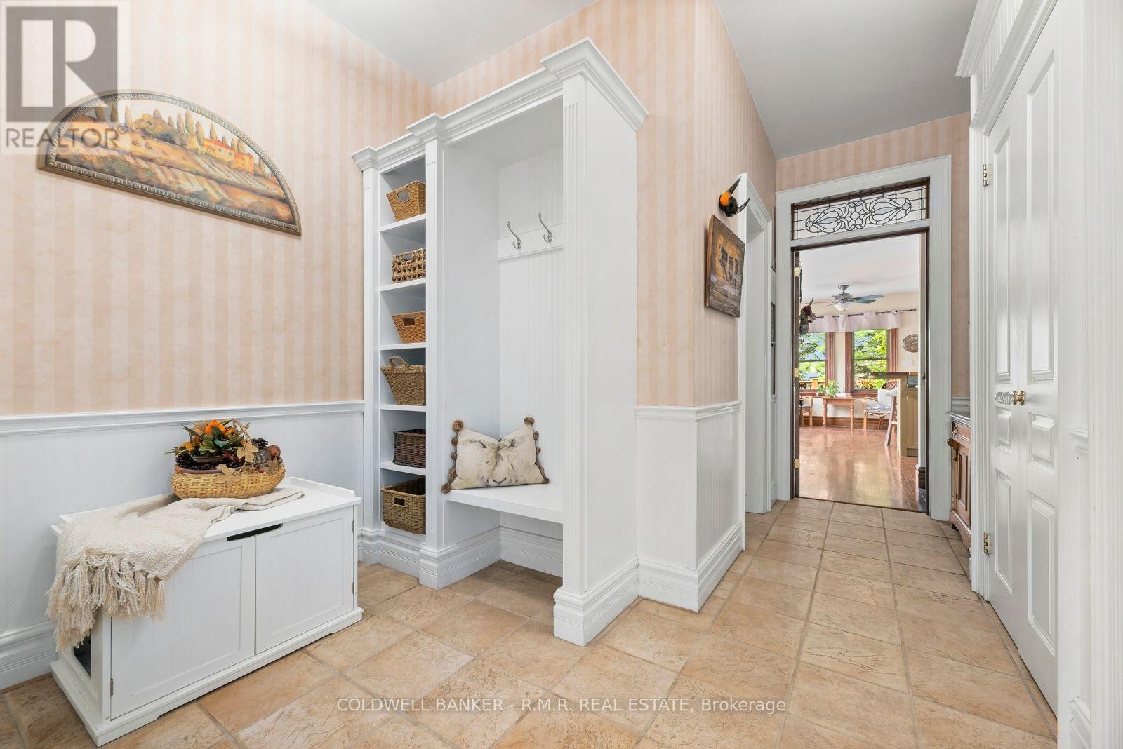 Side Entry & Hallway - 26 Mill Run Gate, Uxbridge, ON