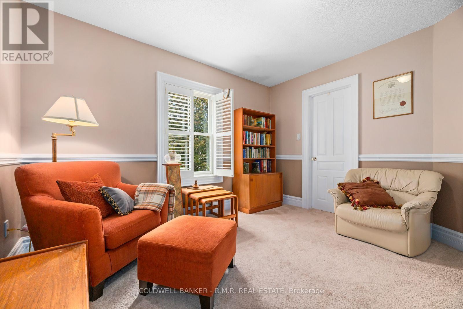 2nd Floor Living Room - 26 Mill Run Gate, Uxbridge, ON