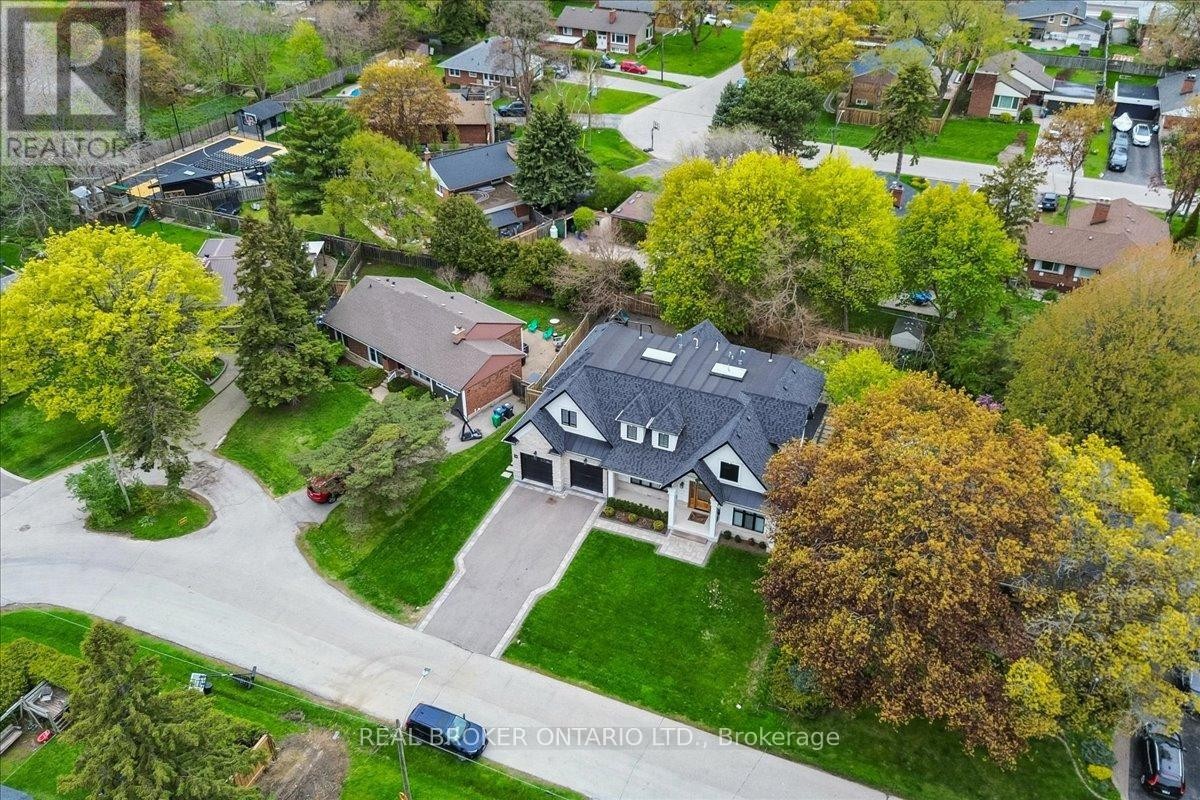 1445 Skyline Drive, Mississauga, ON