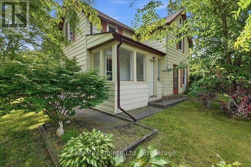 235 PINE STREET  Belleville (Belleville Ward), ON K8N 2N3