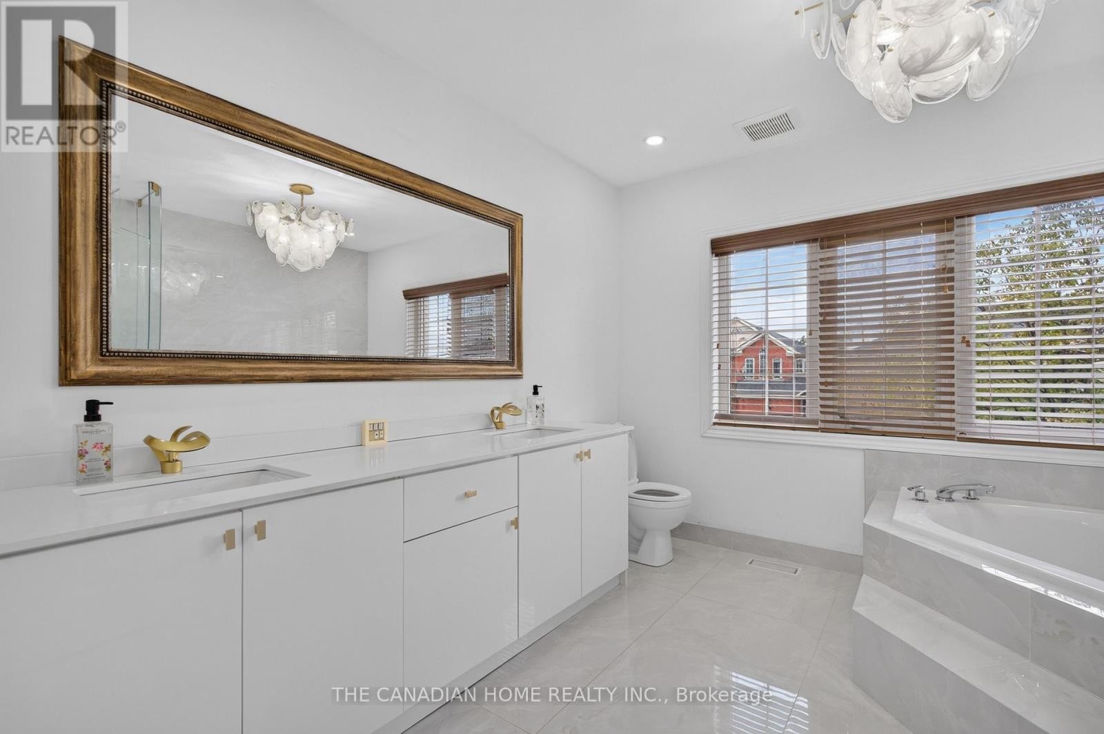 63 Humbershed Crescent, Caledon, ON