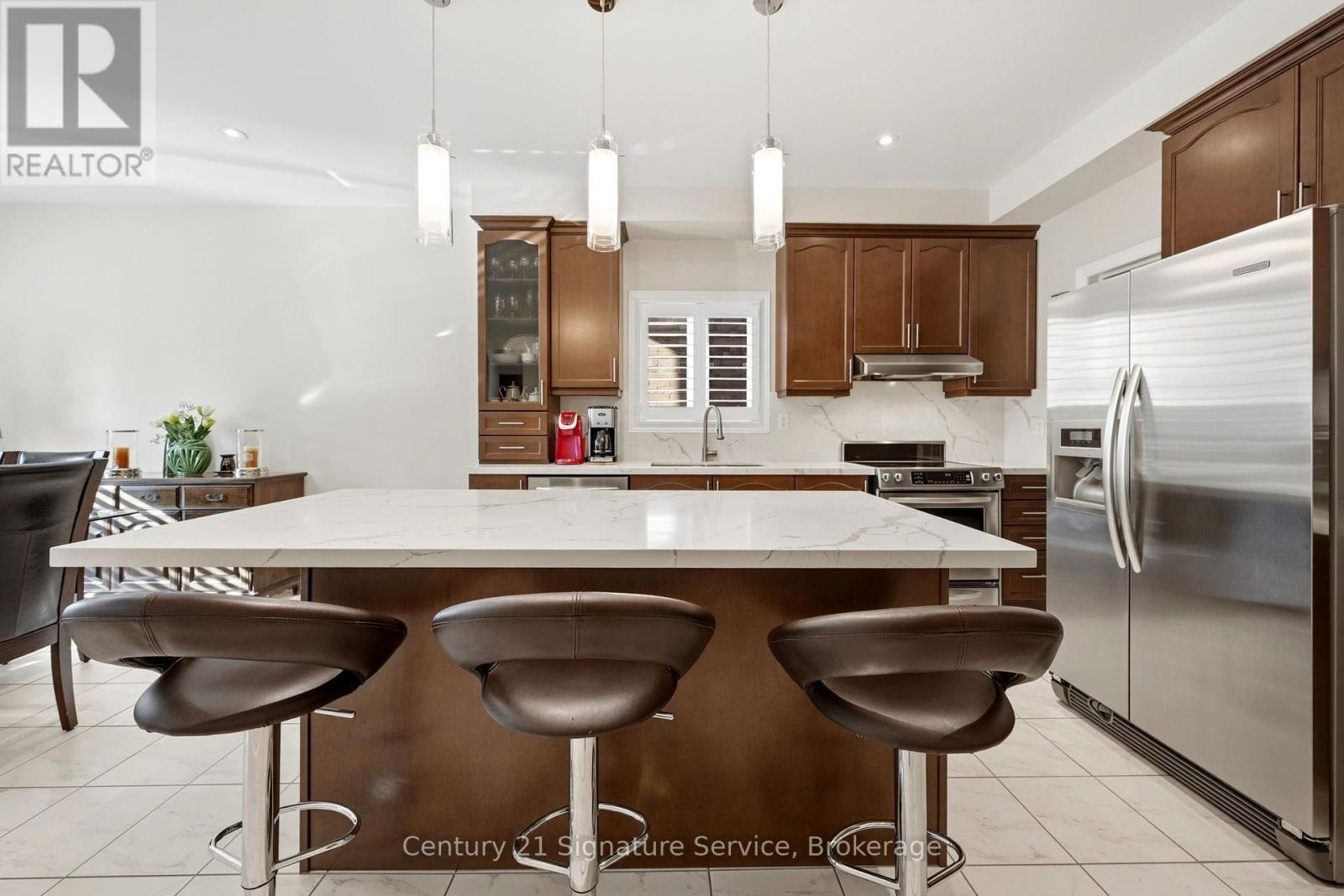 322 Comiskey Crescent, Mississauga, ON