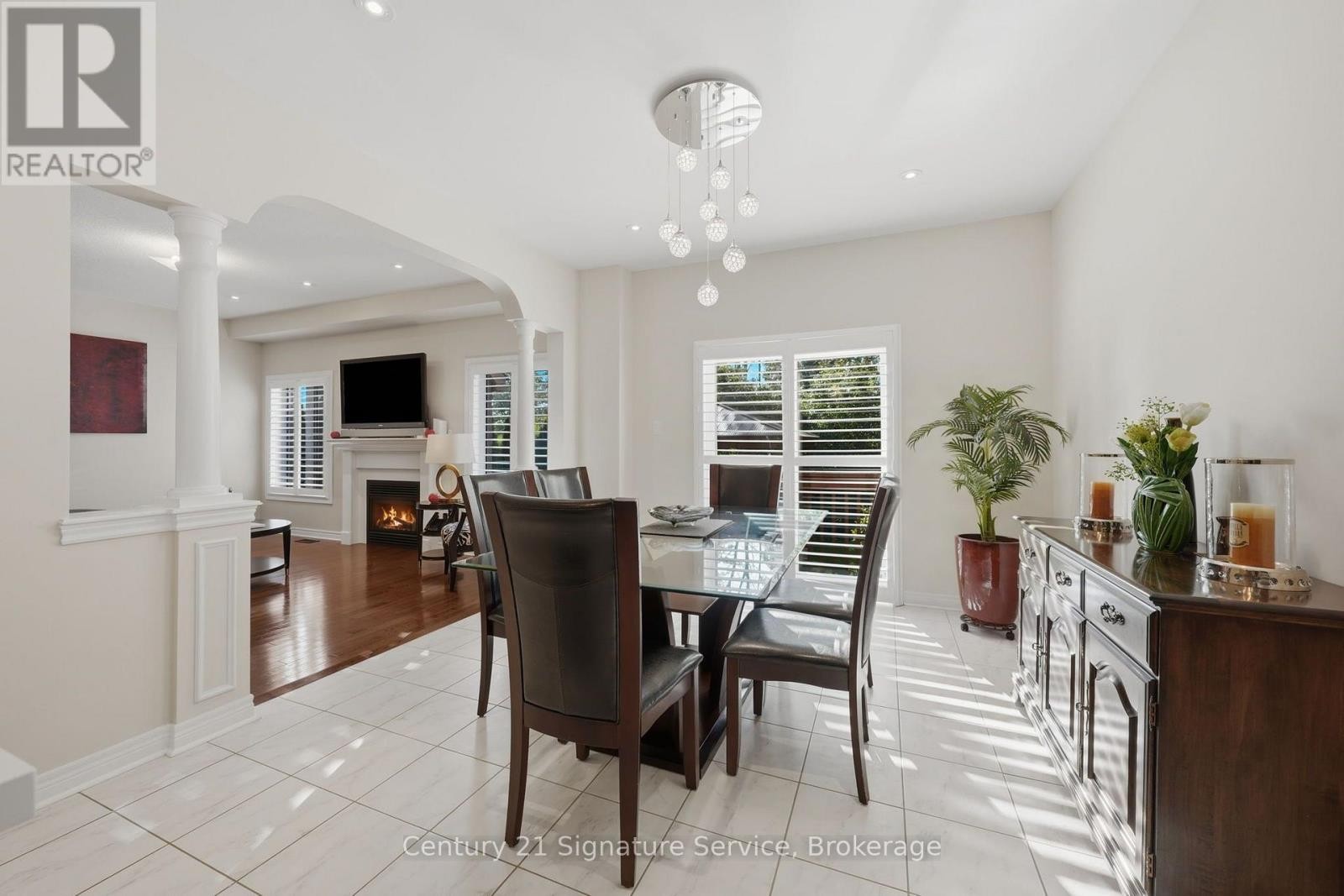 322 Comiskey Crescent, Mississauga, ON