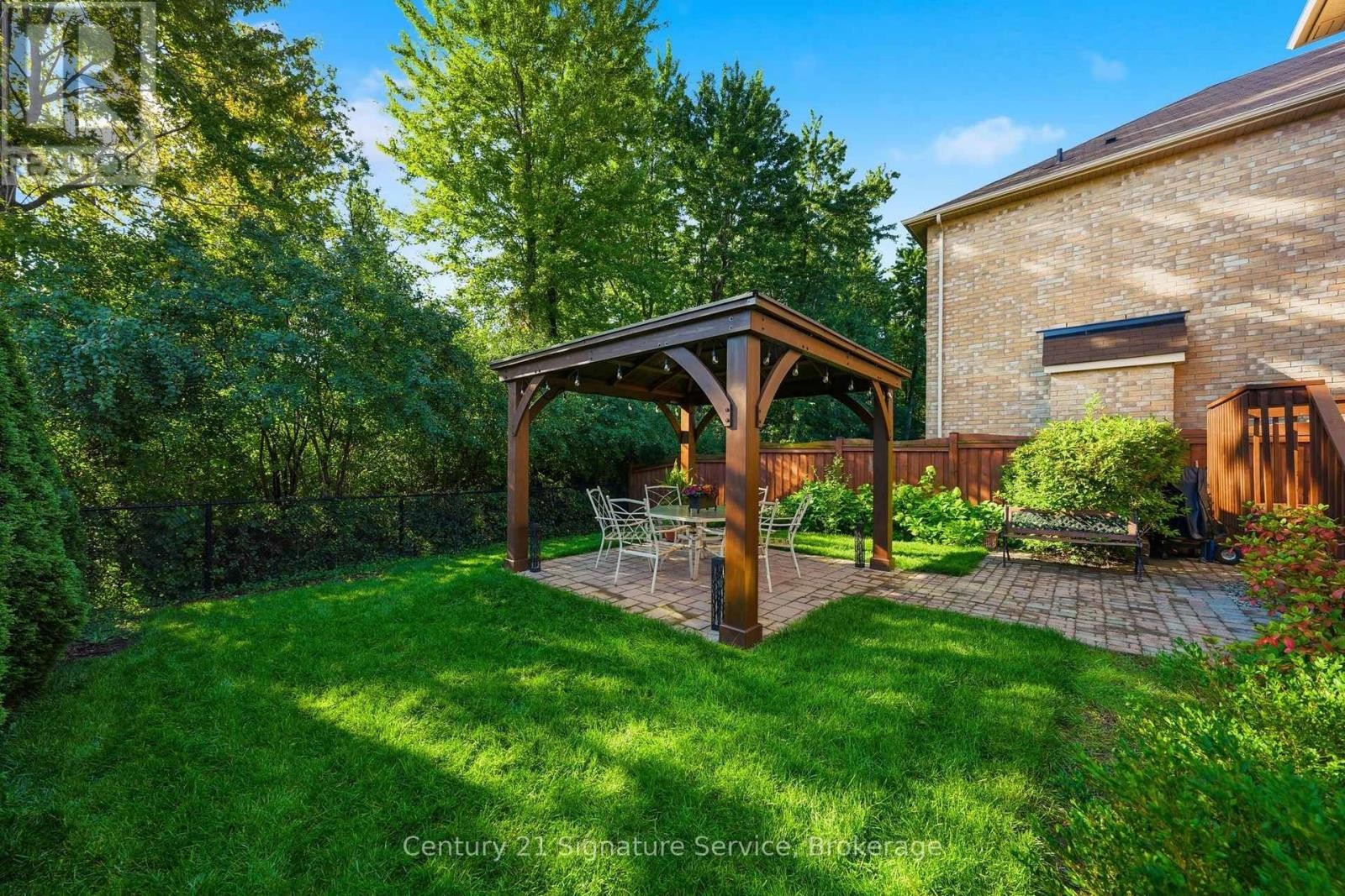322 Comiskey Crescent, Mississauga, ON