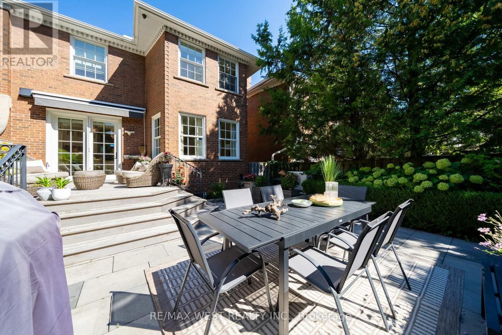 Backyard Patio - 3 Castle Frank Road, Toronto, ON