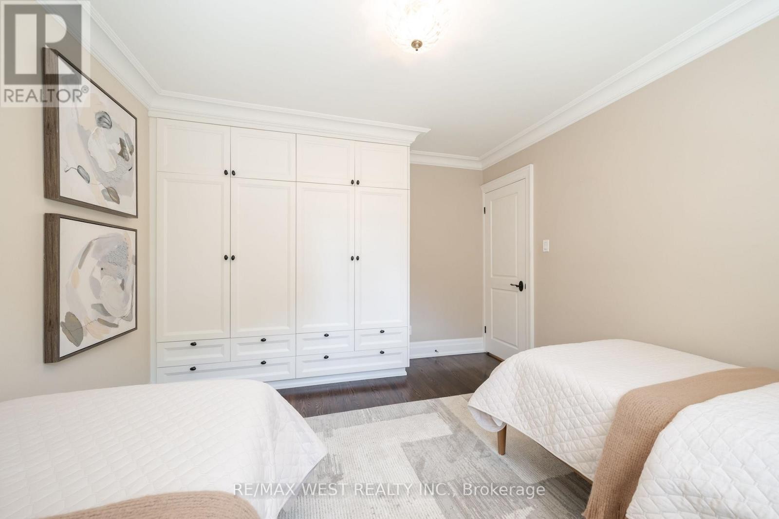 2nd Floor 3rd Bedroom - 3 Castle Frank Road, Toronto, ON