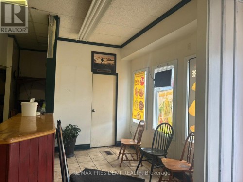 1247 Main Street E, Hamilton, ON 