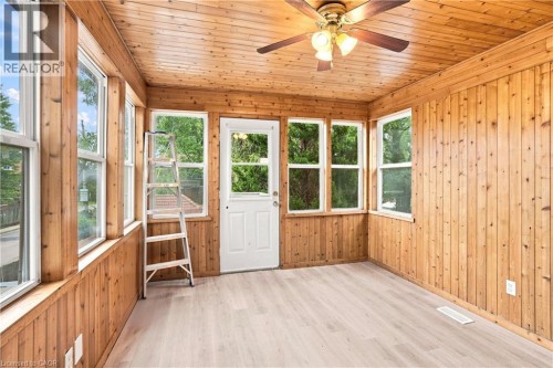 52 Kensington Avenue N, Hamilton, ON 