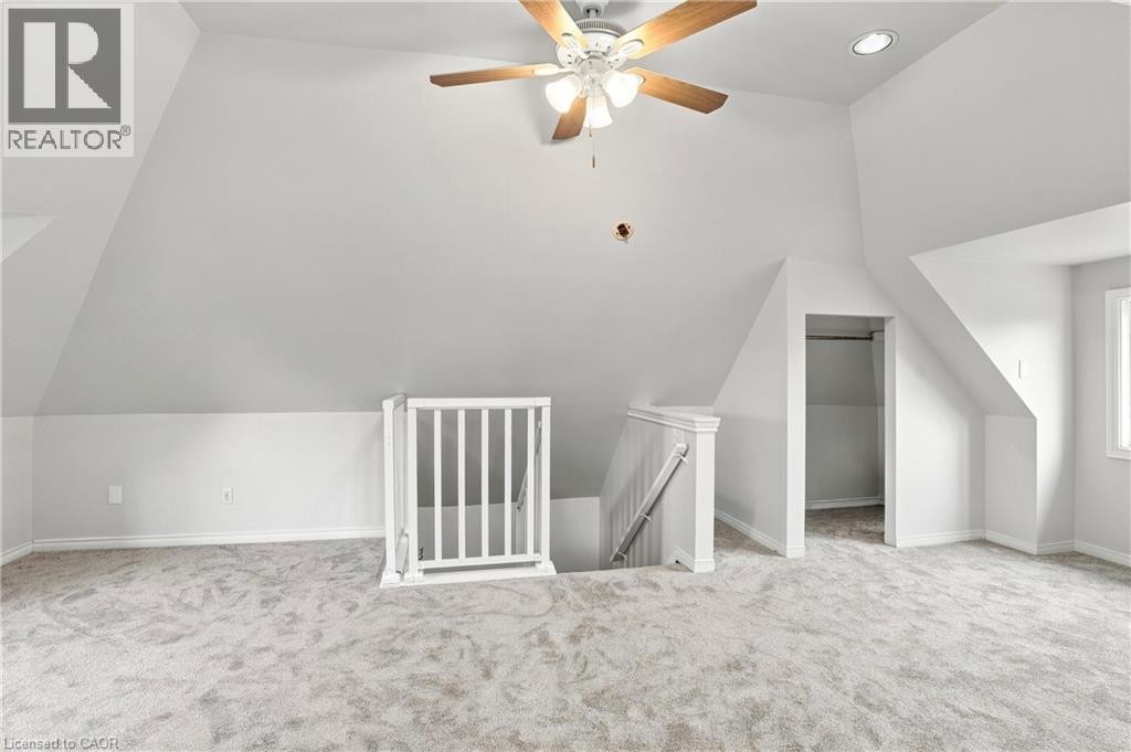 52 Kensington Avenue N, Hamilton, ON