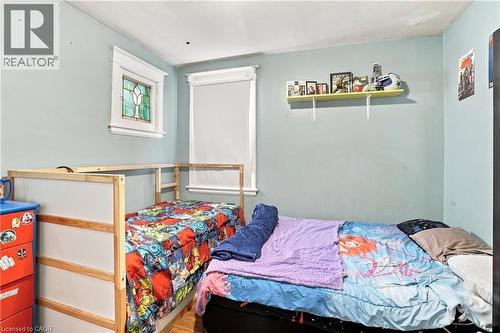 52 Kensington Avenue N, Hamilton, ON 