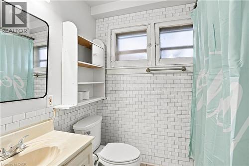 52 Kensington Avenue N, Hamilton, ON 