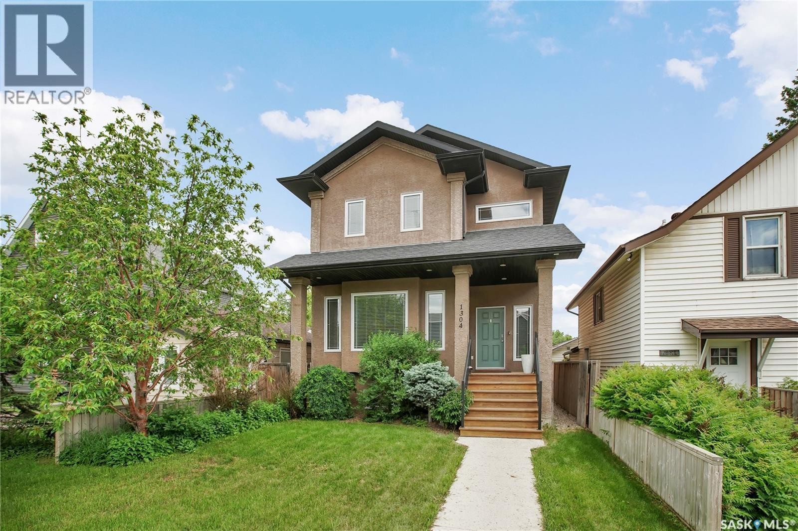 1304 5Th Avenue N, Saskatoon, SK