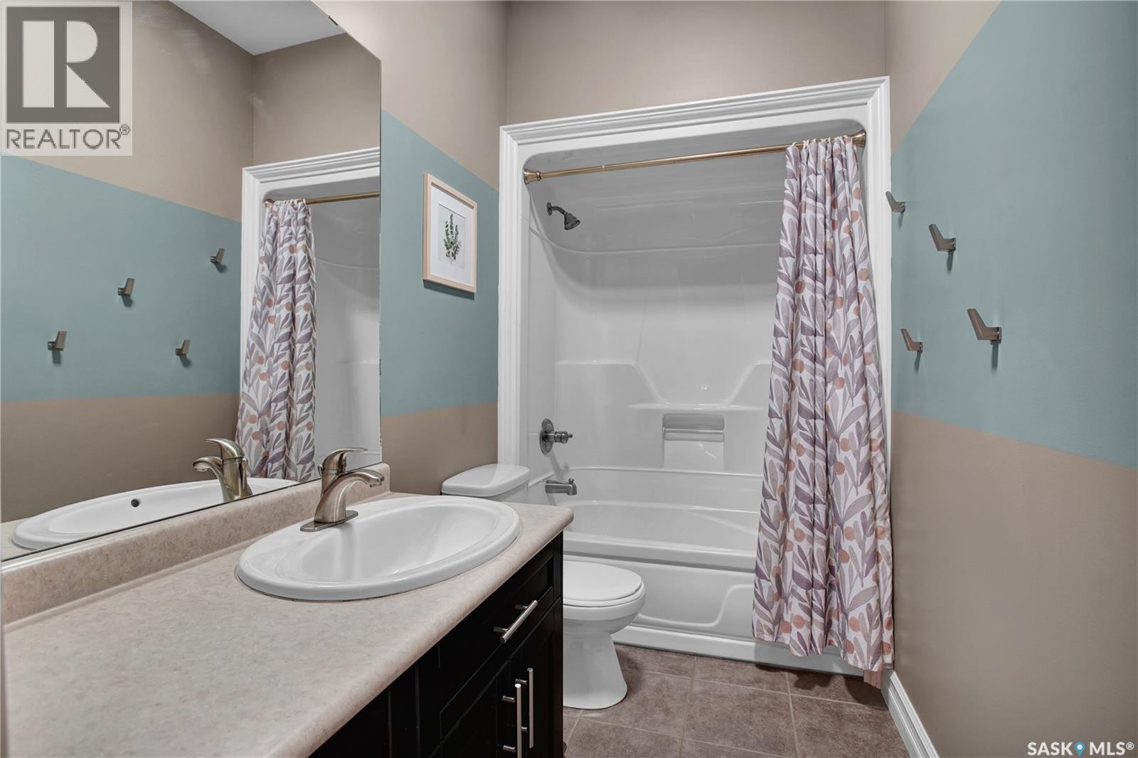 1304 5Th Avenue N, Saskatoon, SK