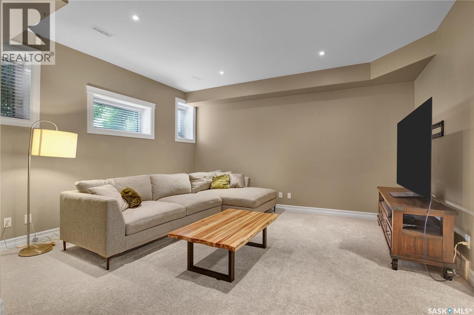 1304 5Th Avenue N, Saskatoon, SK