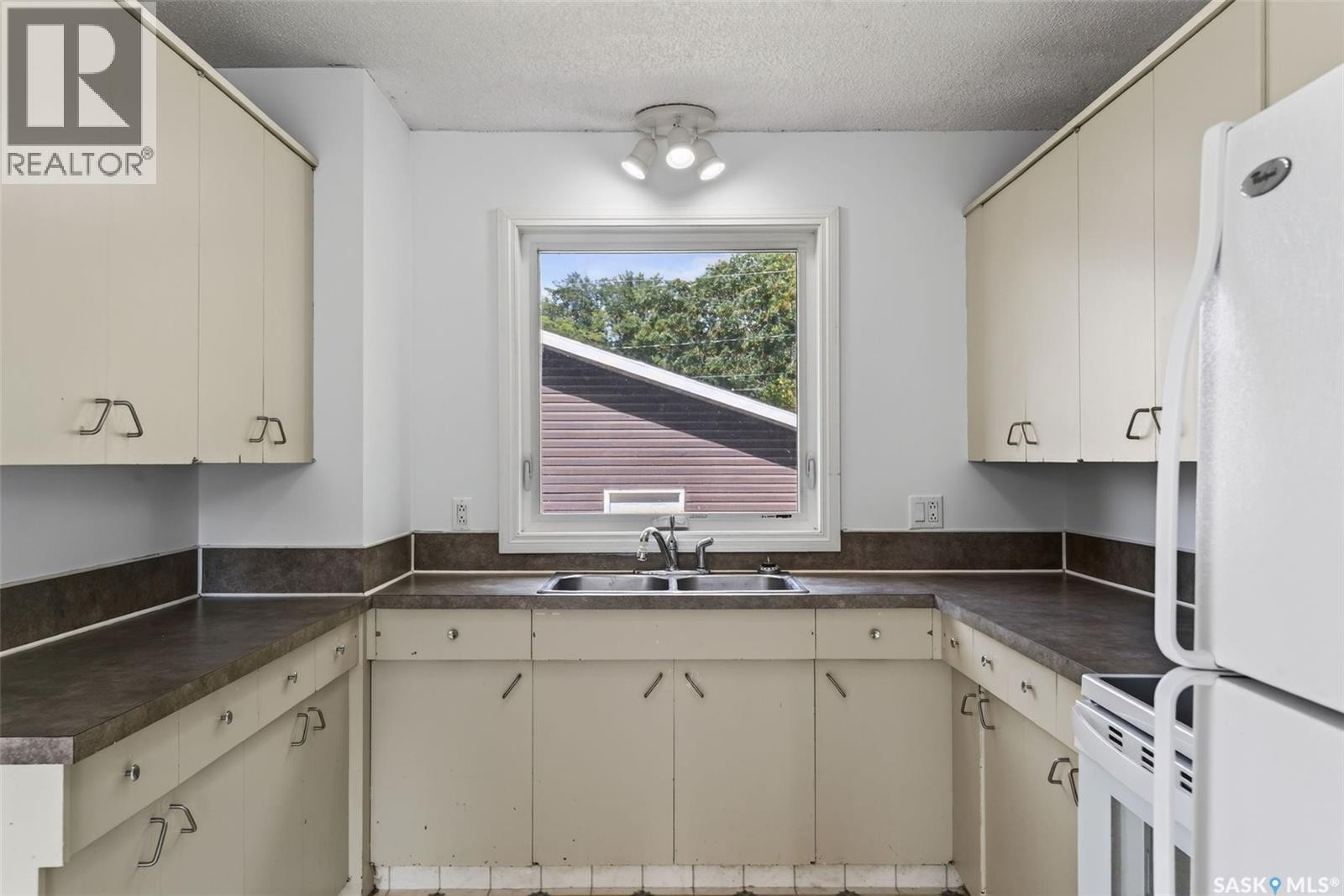 106 Bemister Avenue E, Melfort, SK