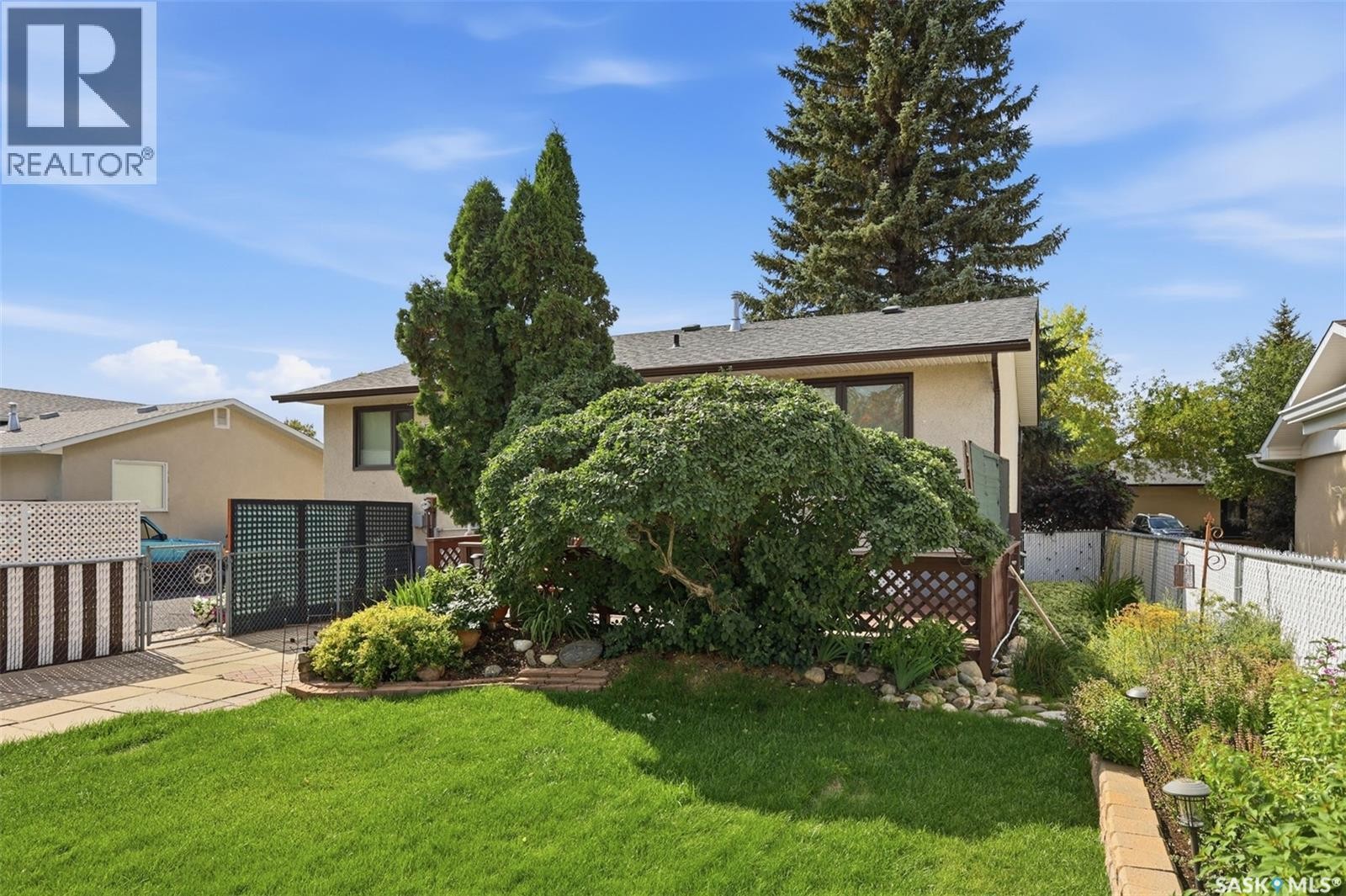 418 Laval Crescent, Saskatoon, SK