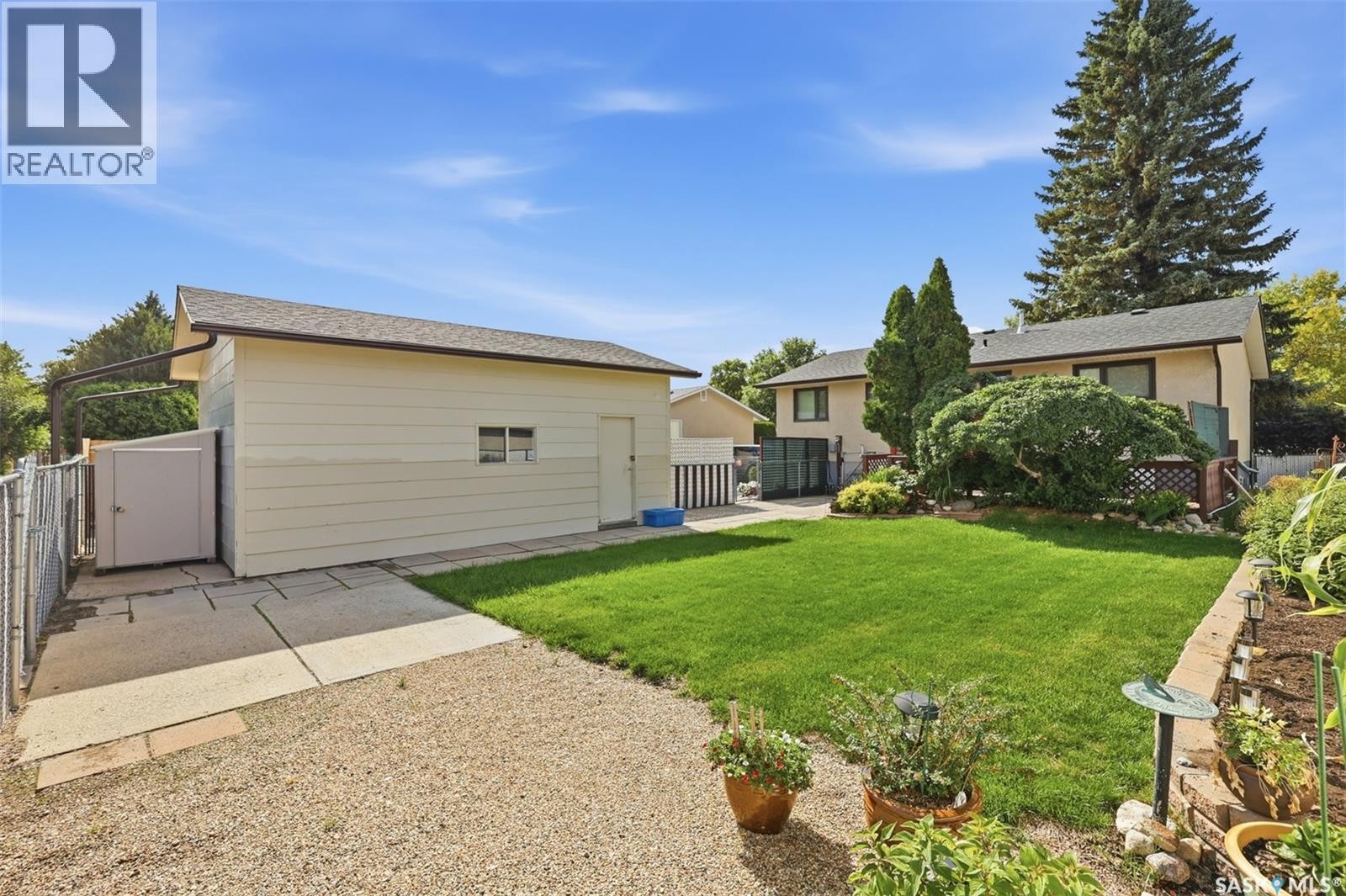 418 Laval Crescent, Saskatoon, SK