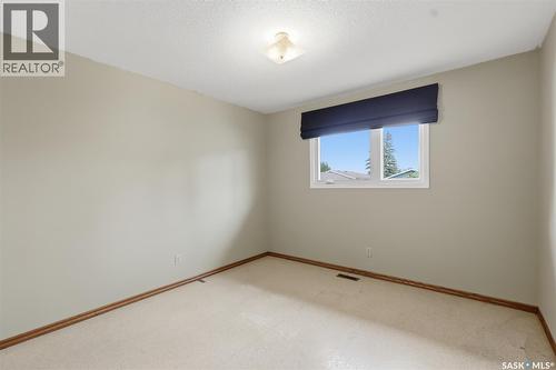 418 Laval Crescent, Saskatoon, SK 