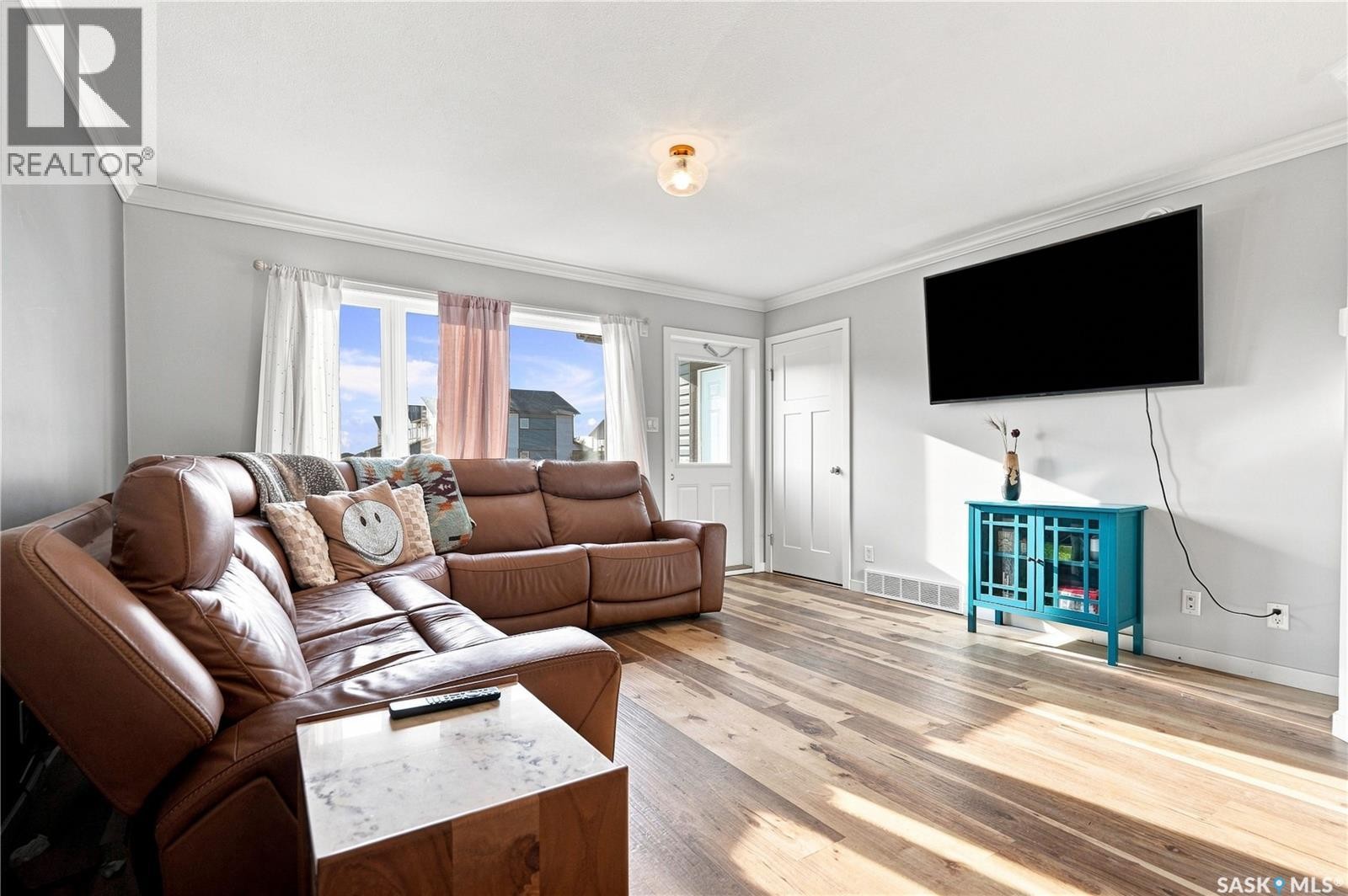 259 250 Akhtar Bend, Saskatoon, SK