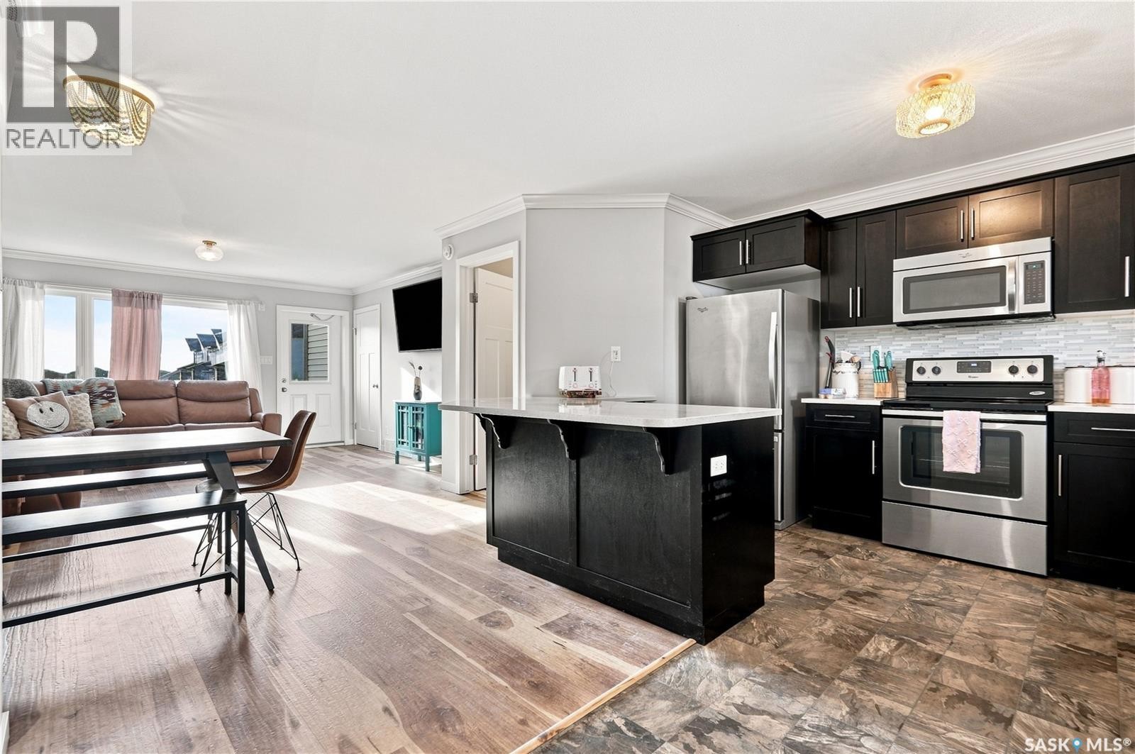 259 250 Akhtar Bend, Saskatoon, SK