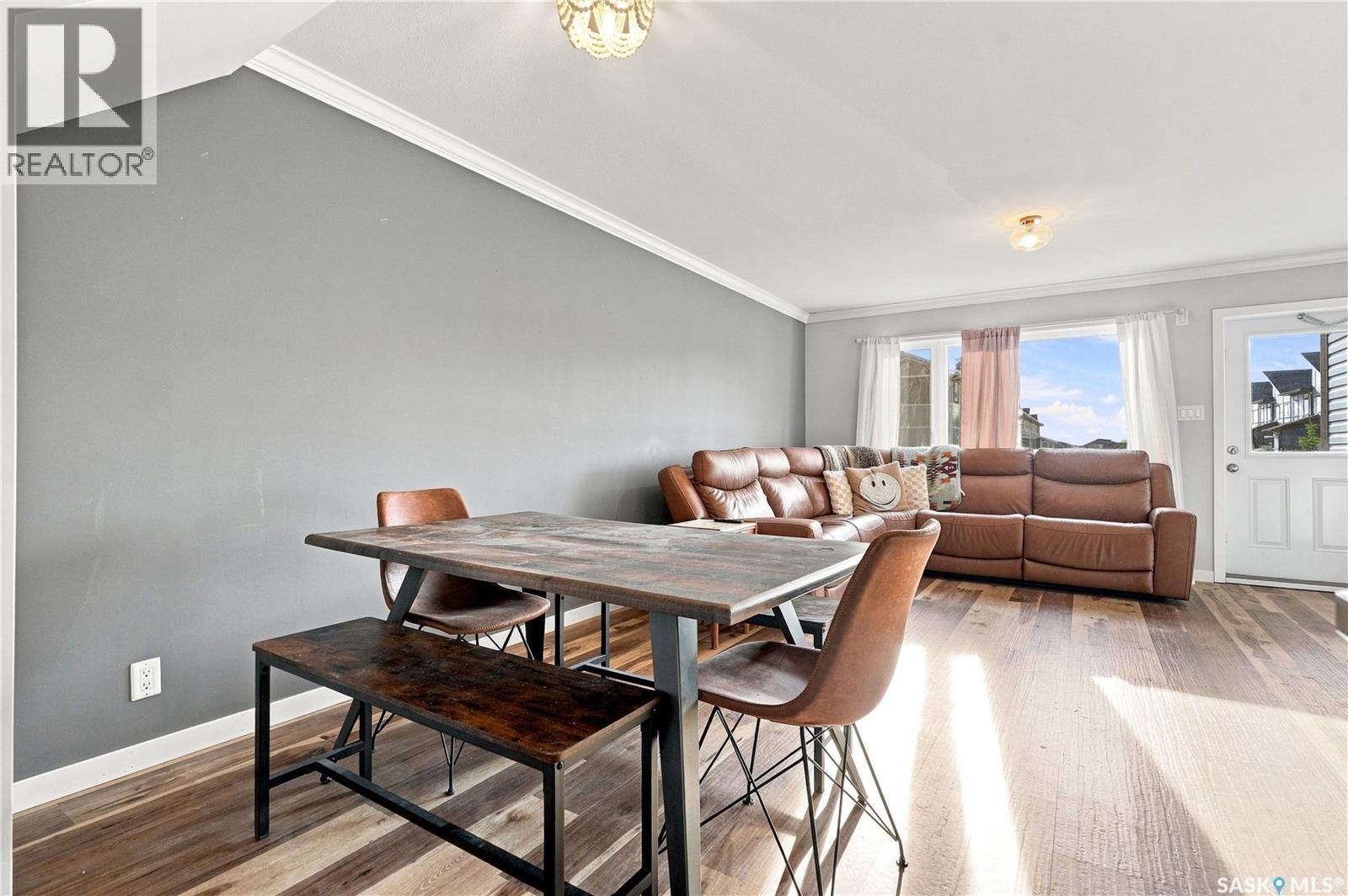 259 250 Akhtar Bend, Saskatoon, SK