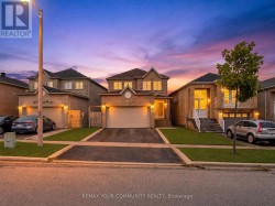 129 COLOMBO CRESCENT Vaughan, ON L6A 2T9