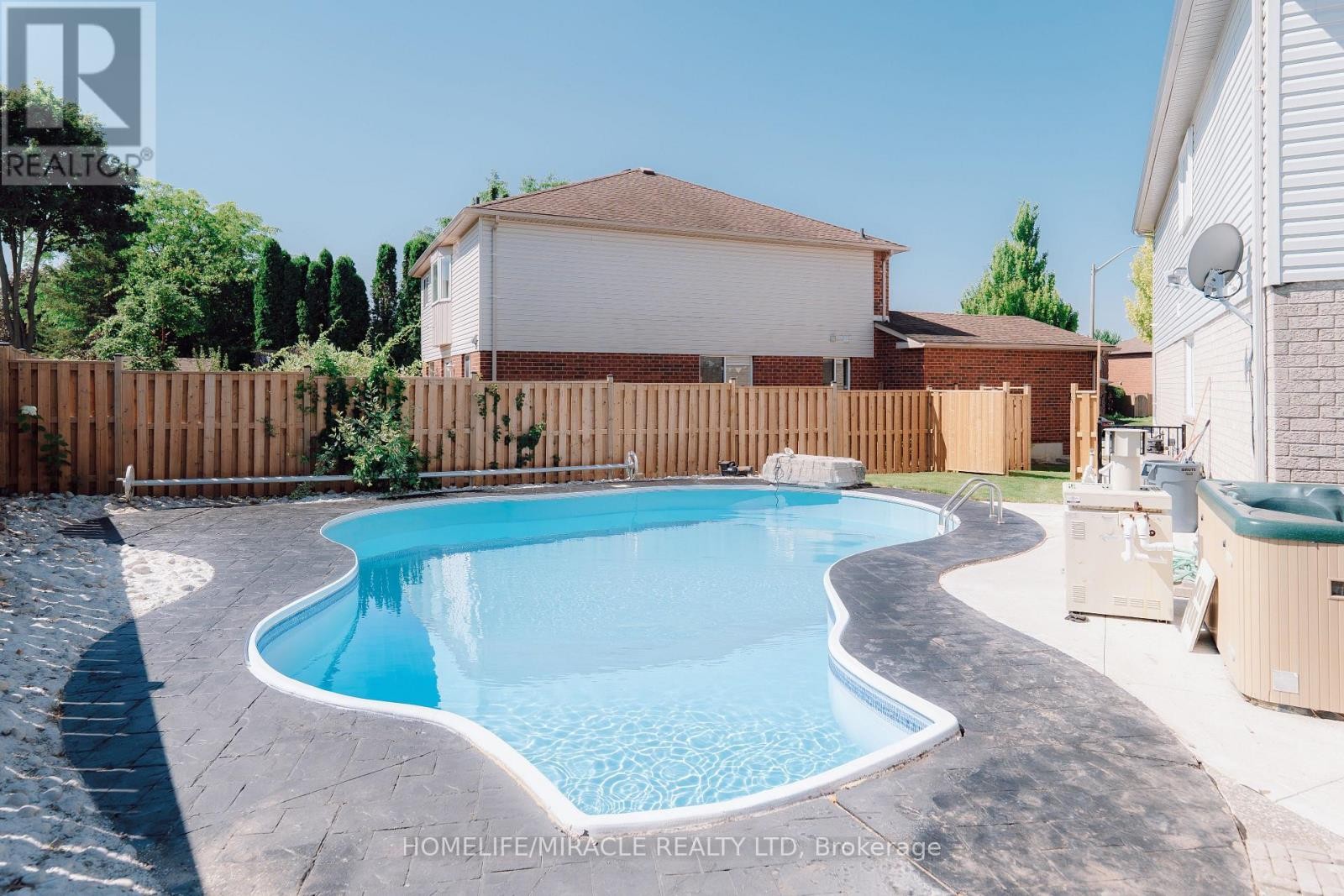 20 Wade Green, Cambridge, ON