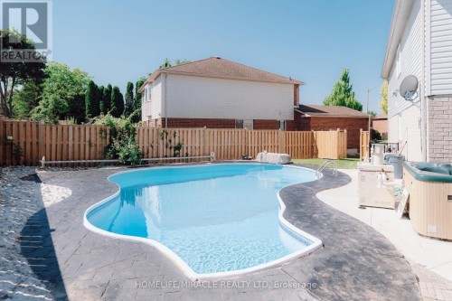 20 Wade Green, Cambridge, ON 