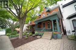 102 PEARL Street N  Hamilton, ON L8R 2Z3