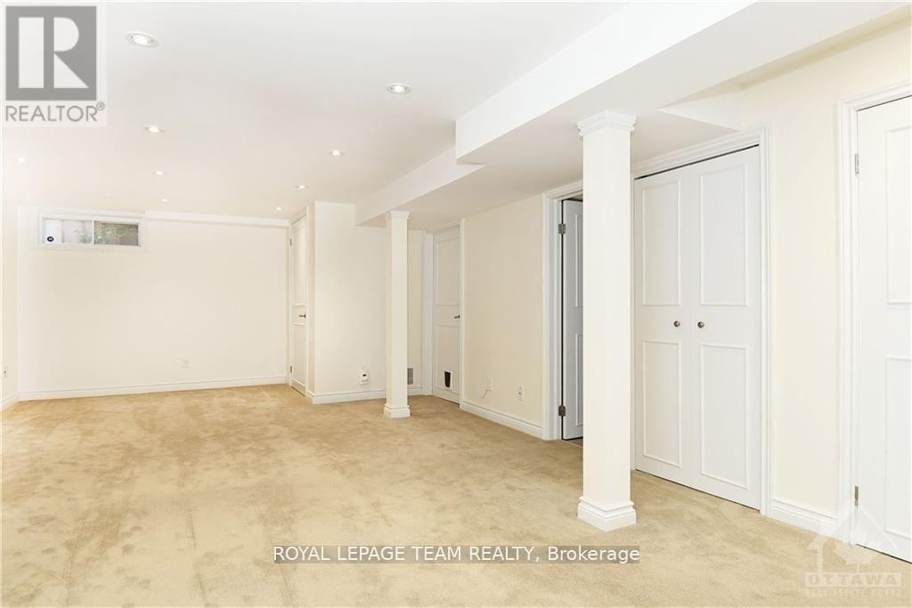 822 Quinlan Road, Ottawa, ON