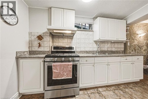 90 Fairington Crescent, Hamilton, ON 