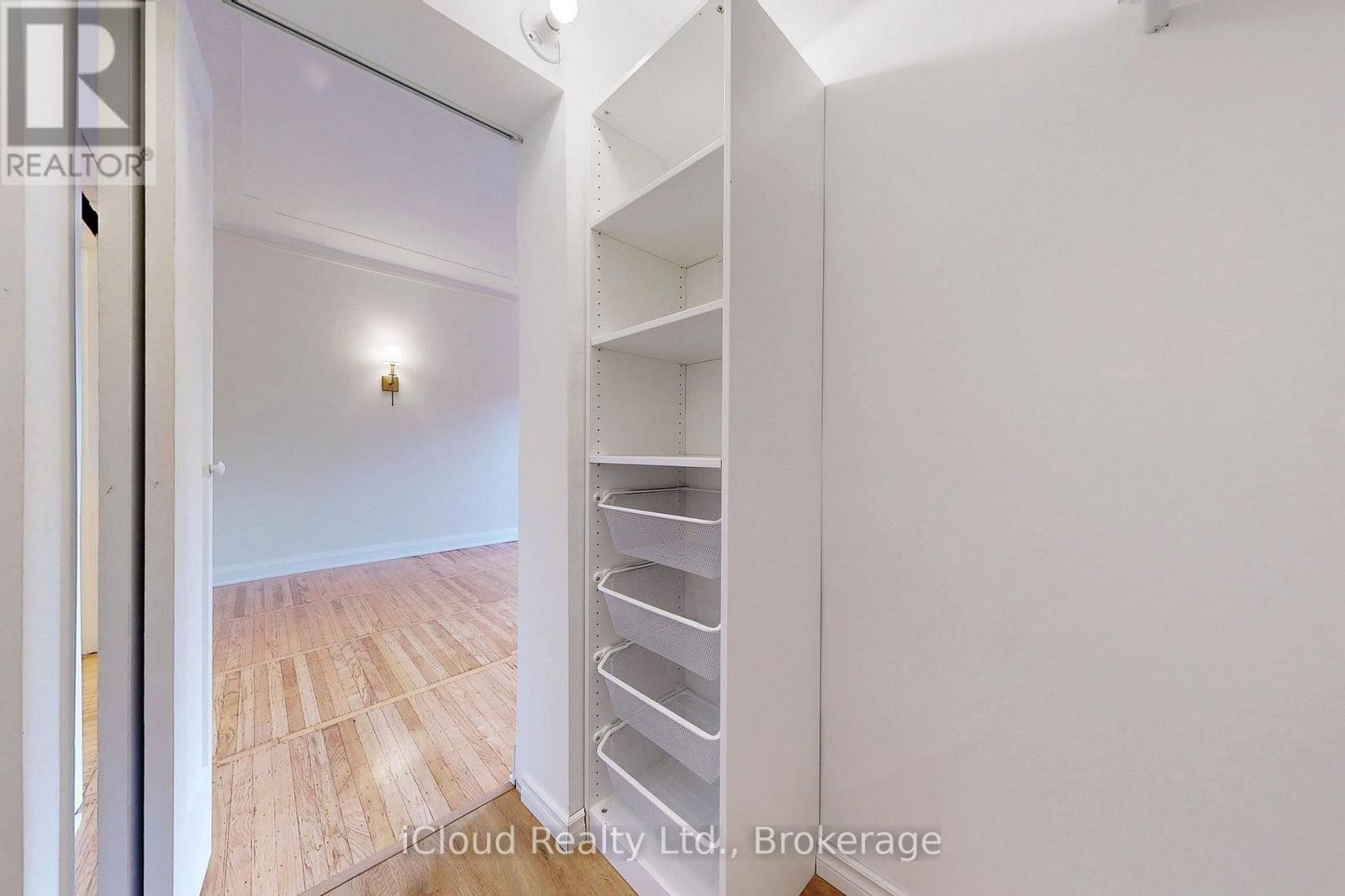 75 Ontario Avenue, Hamilton, ON