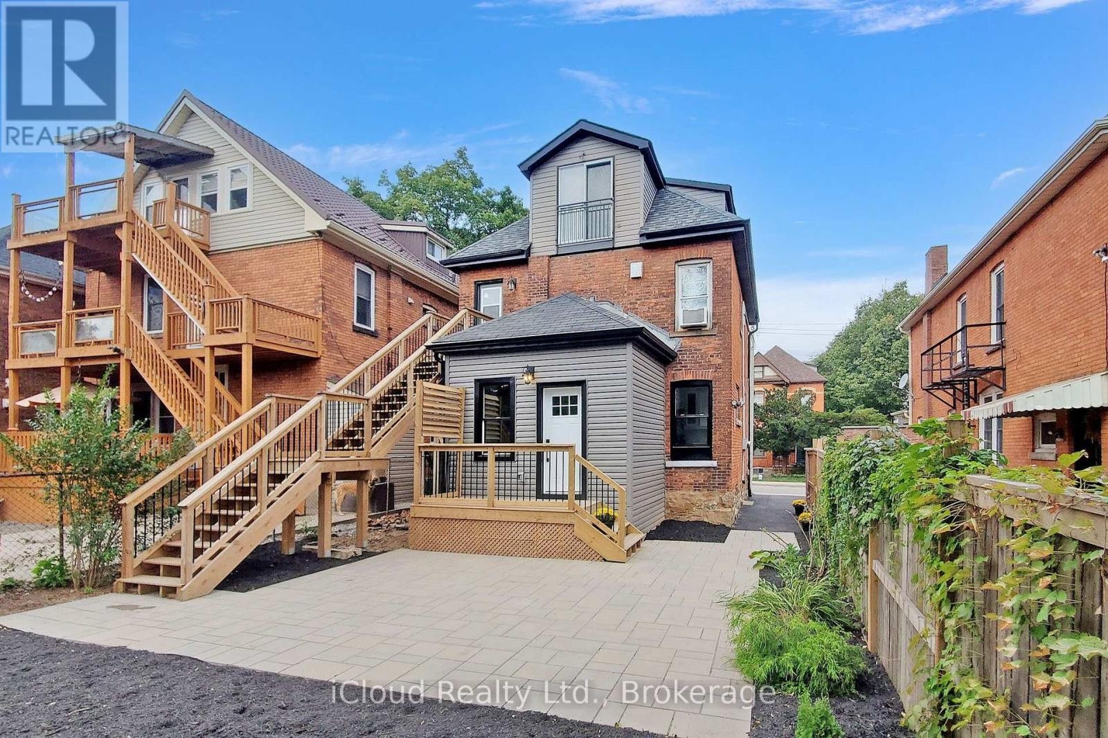 75 Ontario Avenue, Hamilton, ON
