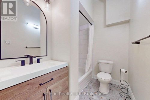 75 Ontario Avenue, Hamilton, ON 