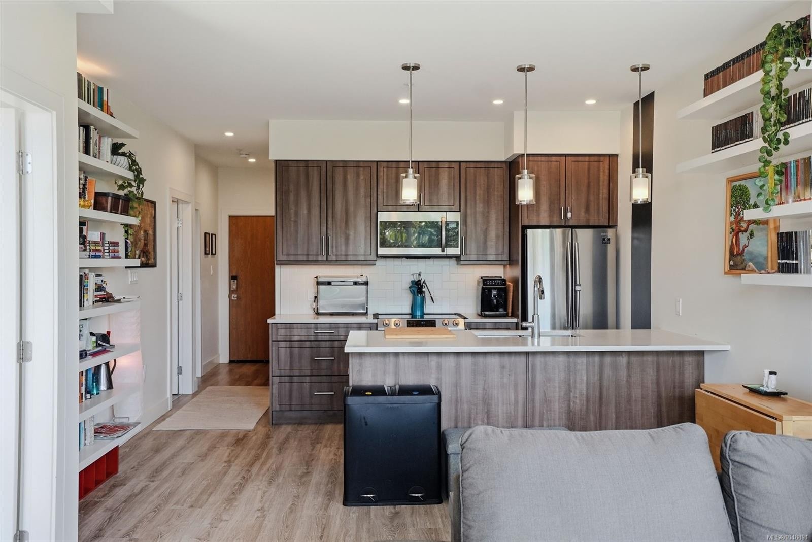 #104-119 Haliburton St, Nanaimo, BC