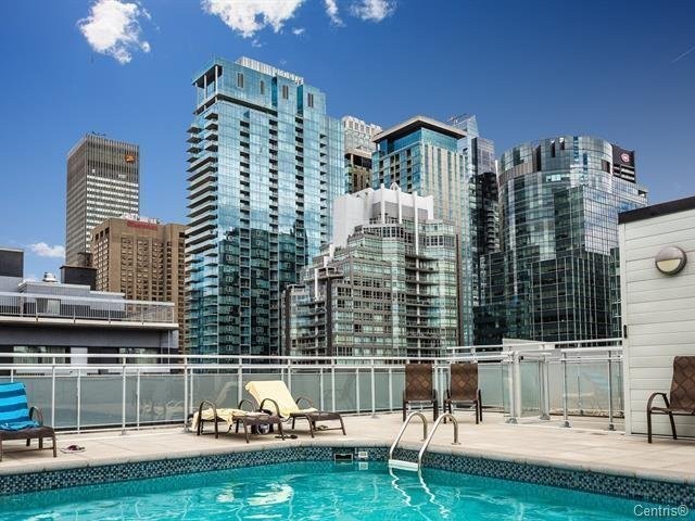 Pool - 1005-1235 Rue Bishop, Montréal (Ville-Marie), QC