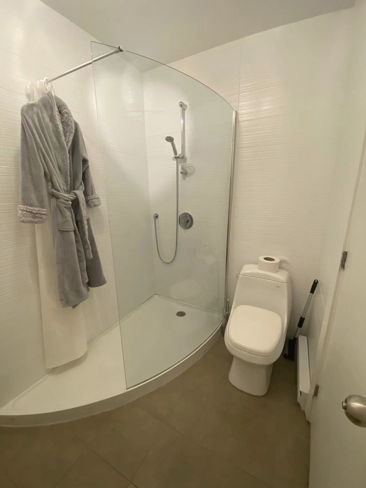 Bathroom - 1005-1235 Rue Bishop, Montréal (Ville-Marie), QC