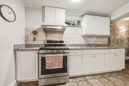 90 Fairington Crescent, Hamilton, ON 