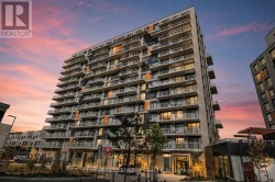 931 - 2 DAVID EYER ROAD Richmond Hill, ON L4S 0N5