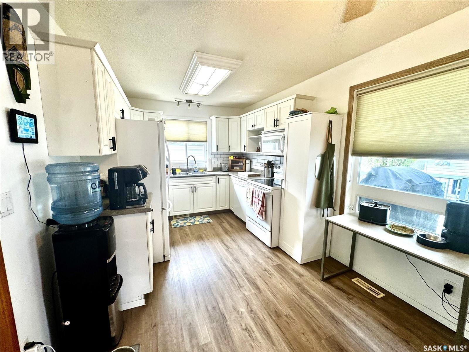 518 6Th Avenue Nw, Swift Current, SK