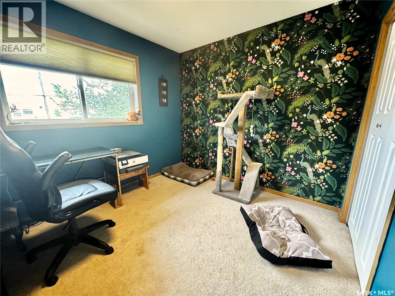 518 6Th Avenue Nw, Swift Current, SK